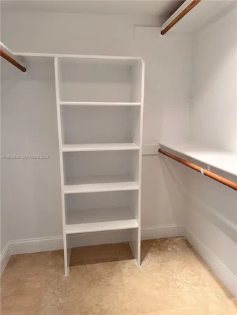 $4,400 | 2333 Brickell Avenue, Unit 2215, Miami, FL 33129