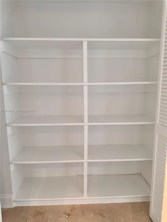 $4,400 | 2333 Brickell Avenue, Unit 2215, Miami, FL 33129