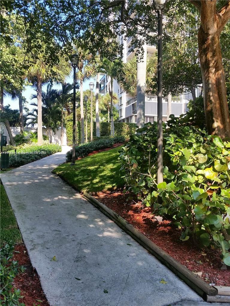 2333 Brickell Avenue, Unit 2215 Miami, FL 33129 - Photo 27 of 27 a view of a garden with pathway
