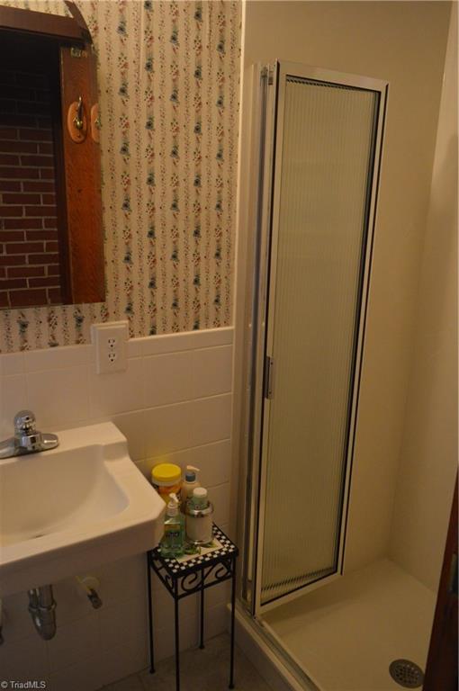 744 Greenhill Road Mount Airy, NC 27030 - Photo 9 of 27 Gallery Image 9