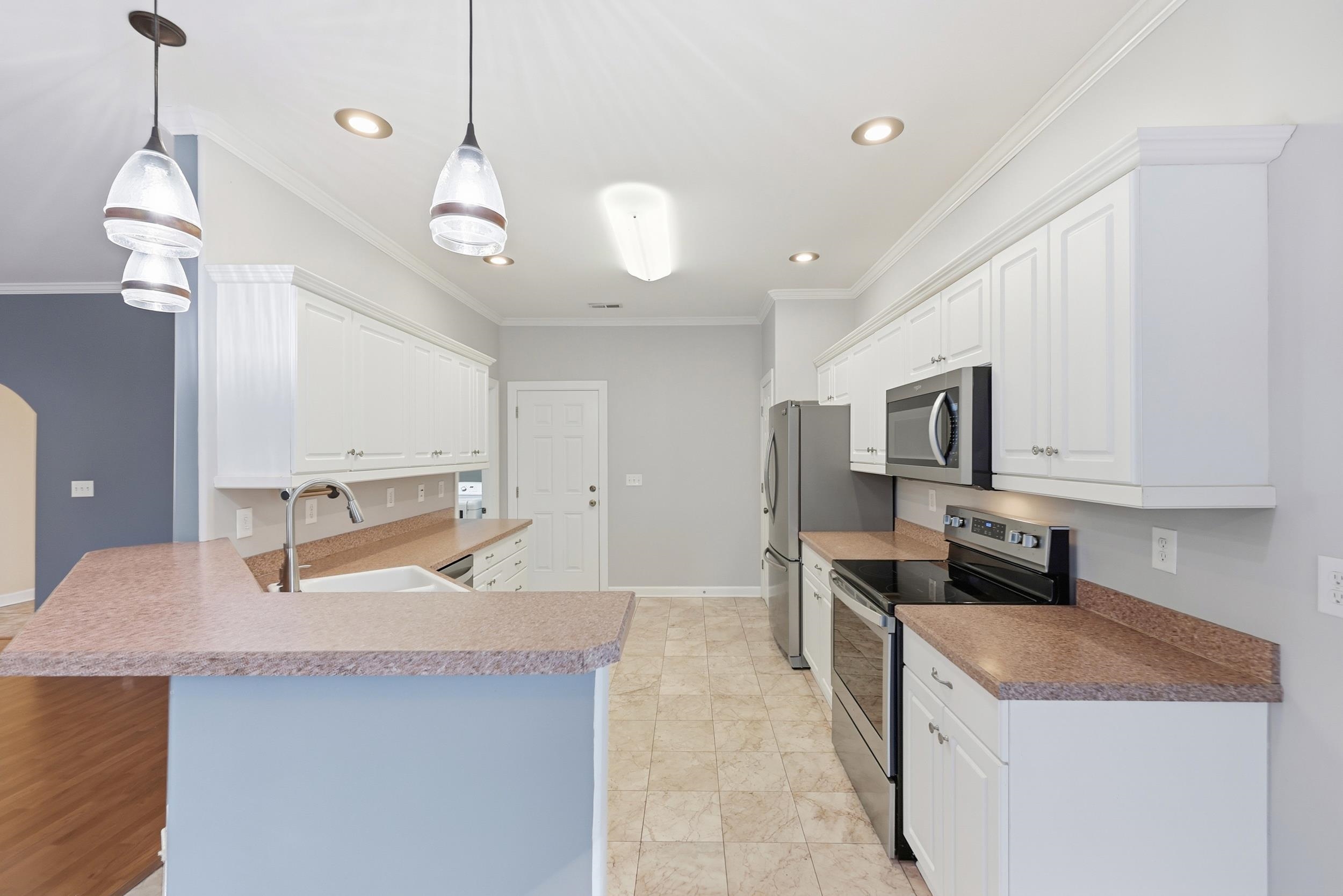 160 Molinia Drive Murrells Inlet, SC 29576 - Photo 9 of 32