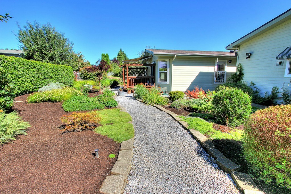 24128 10th Place West Bothell, WA 98021 - Photo 22 of 25