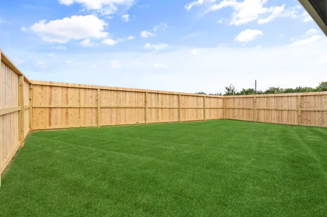 $274,990 | 2426 Cherry Ruby Drive, Iowa Colony, TX 77583