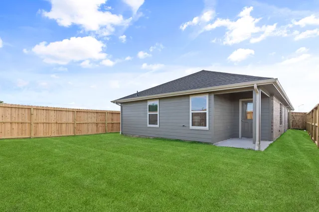 $274,990 | 2426 Cherry Ruby Drive, Iowa Colony, TX 77583