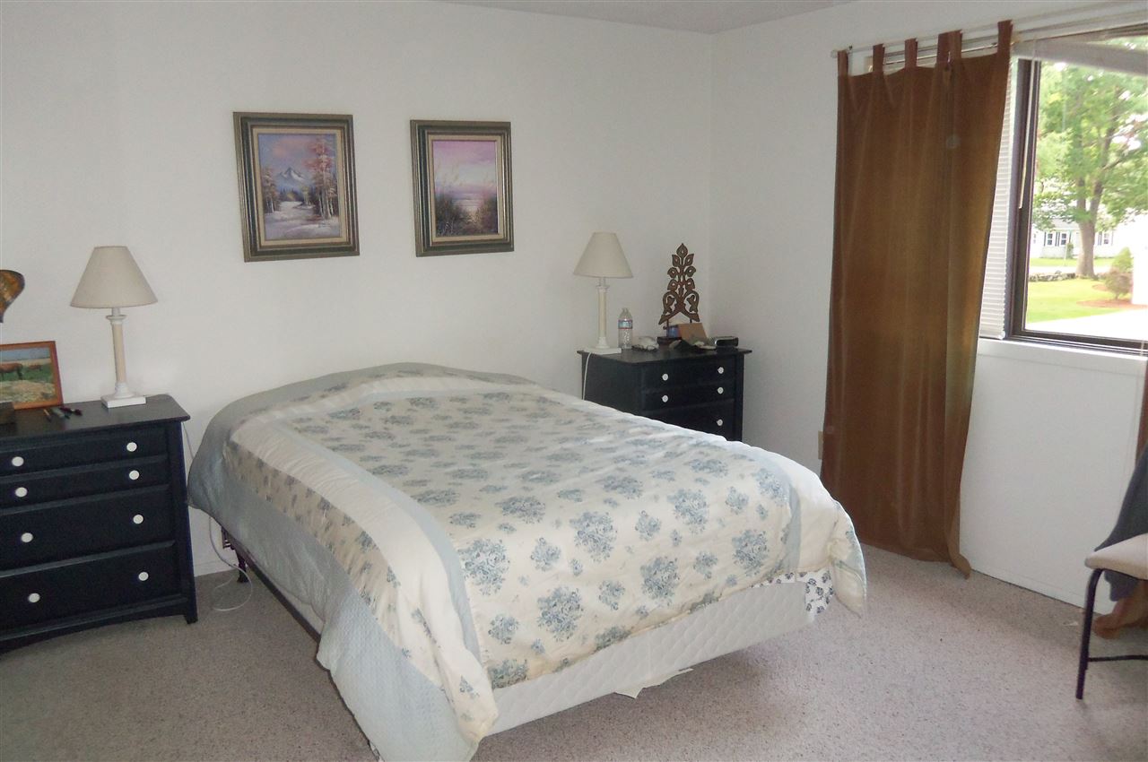 3 F Cedarbrook Village, Unit 3F Rochester, NH 03867 - Photo 13 of 17