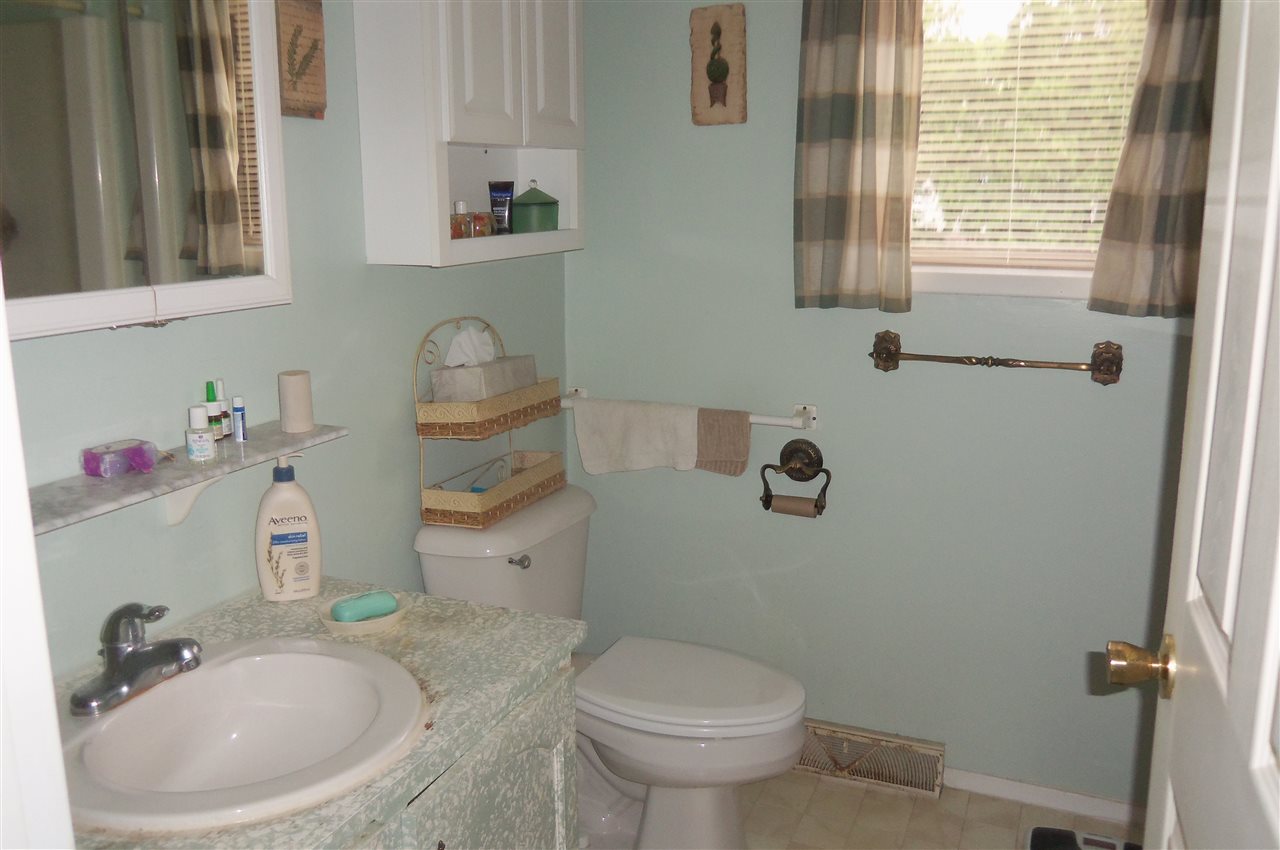 3 F Cedarbrook Village, Unit 3F Rochester, NH 03867 - Photo 10 of 17