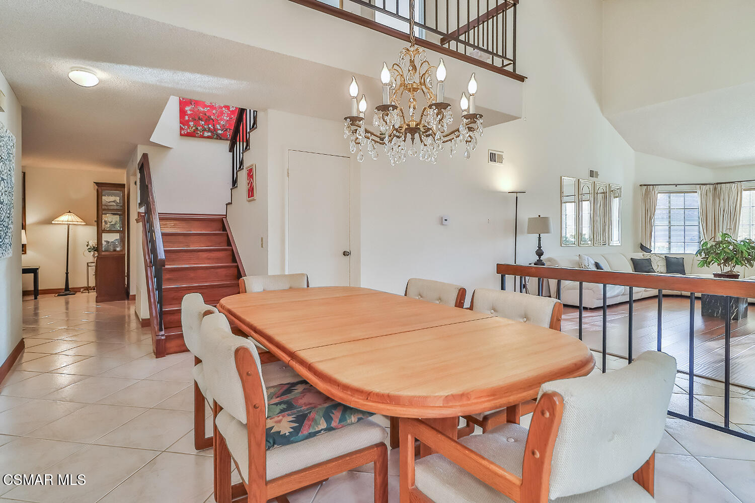 6492 Melray Street Moorpark, CA 93021 - Photo 12 of 53 bLiving and Dining8