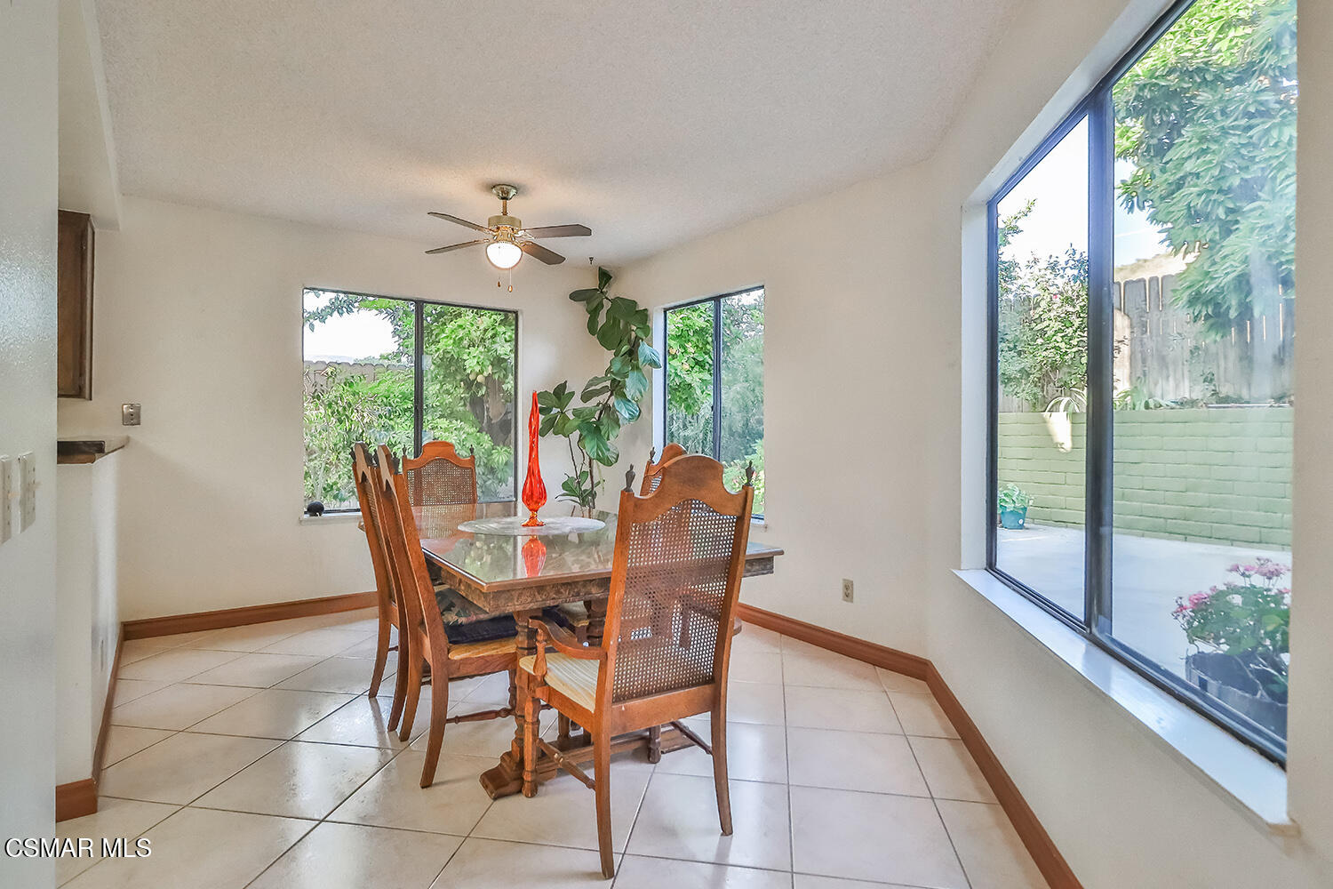 6492 Melray Street Moorpark, CA 93021 - Photo 18 of 53 eKitchen1