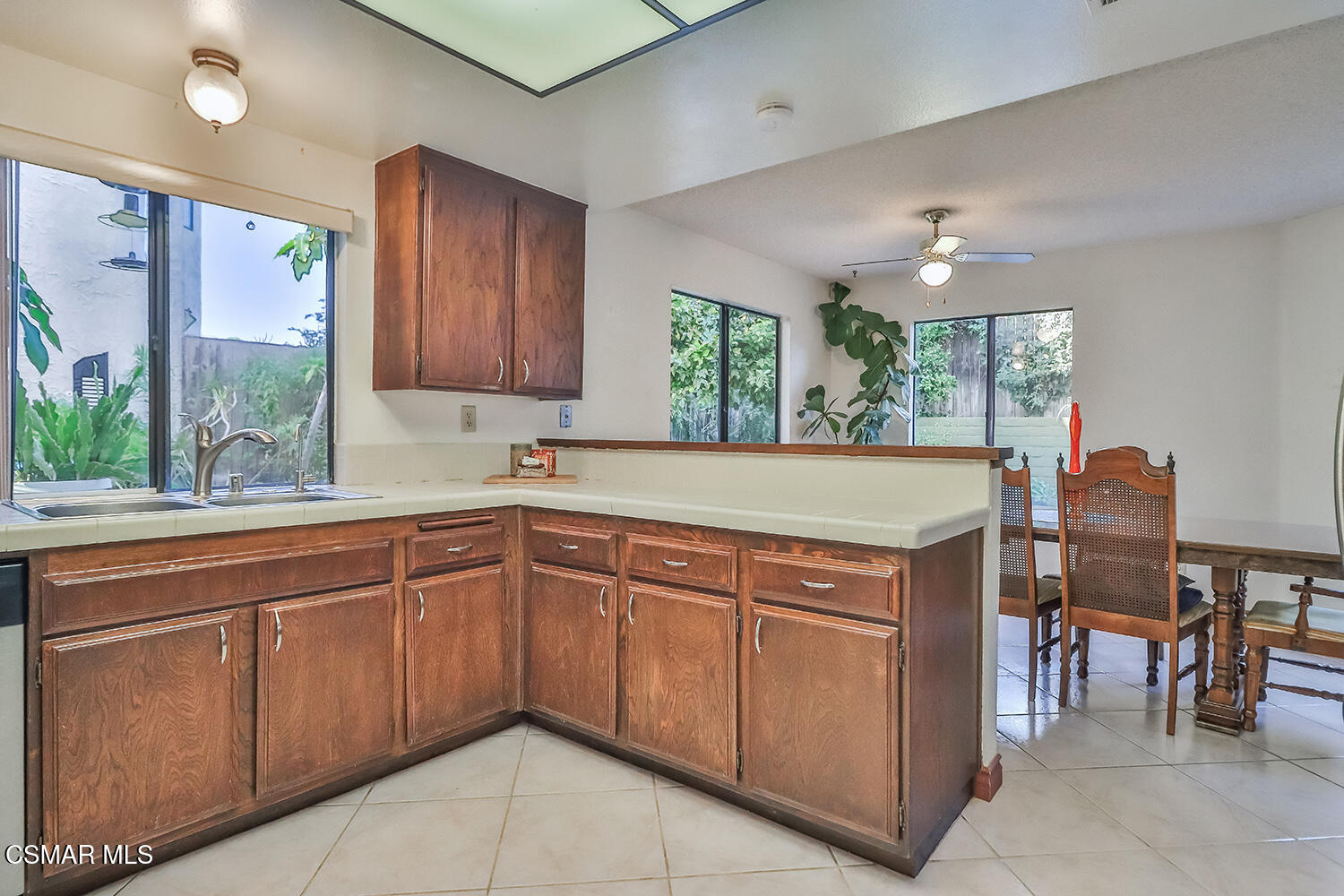 6492 Melray Street Moorpark, CA 93021 - Photo 23 of 53 eKitchen7