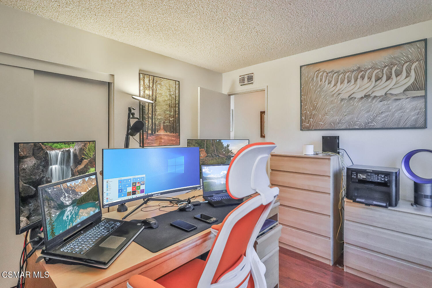 6492 Melray Street Moorpark, CA 93021 - Photo 30 of 53 hBedroom1-2