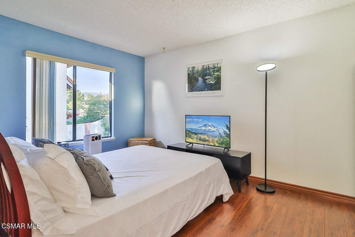 6492 Melray Street Moorpark, CA 93021 - Photo 33 of 53 jBedroom3-1