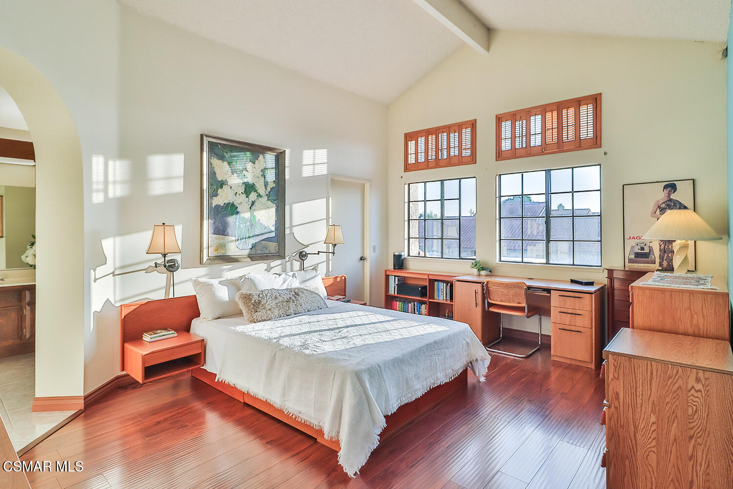 6492 Melray Street Moorpark, CA 93021 - Photo 36 of 53 lPrimary Bedroom Suite1