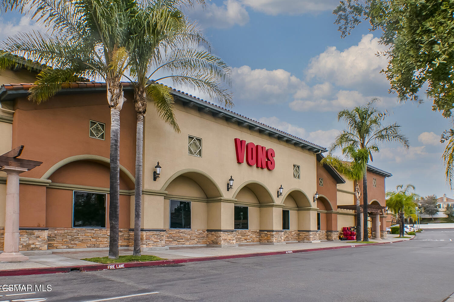 6492 Melray Street Moorpark, CA 93021 - Photo 40 of 53 lMoorpark Shopping1