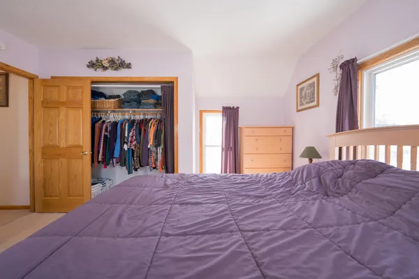 $214,900 | 255 West Vine Street, Mondovi, WI 54755