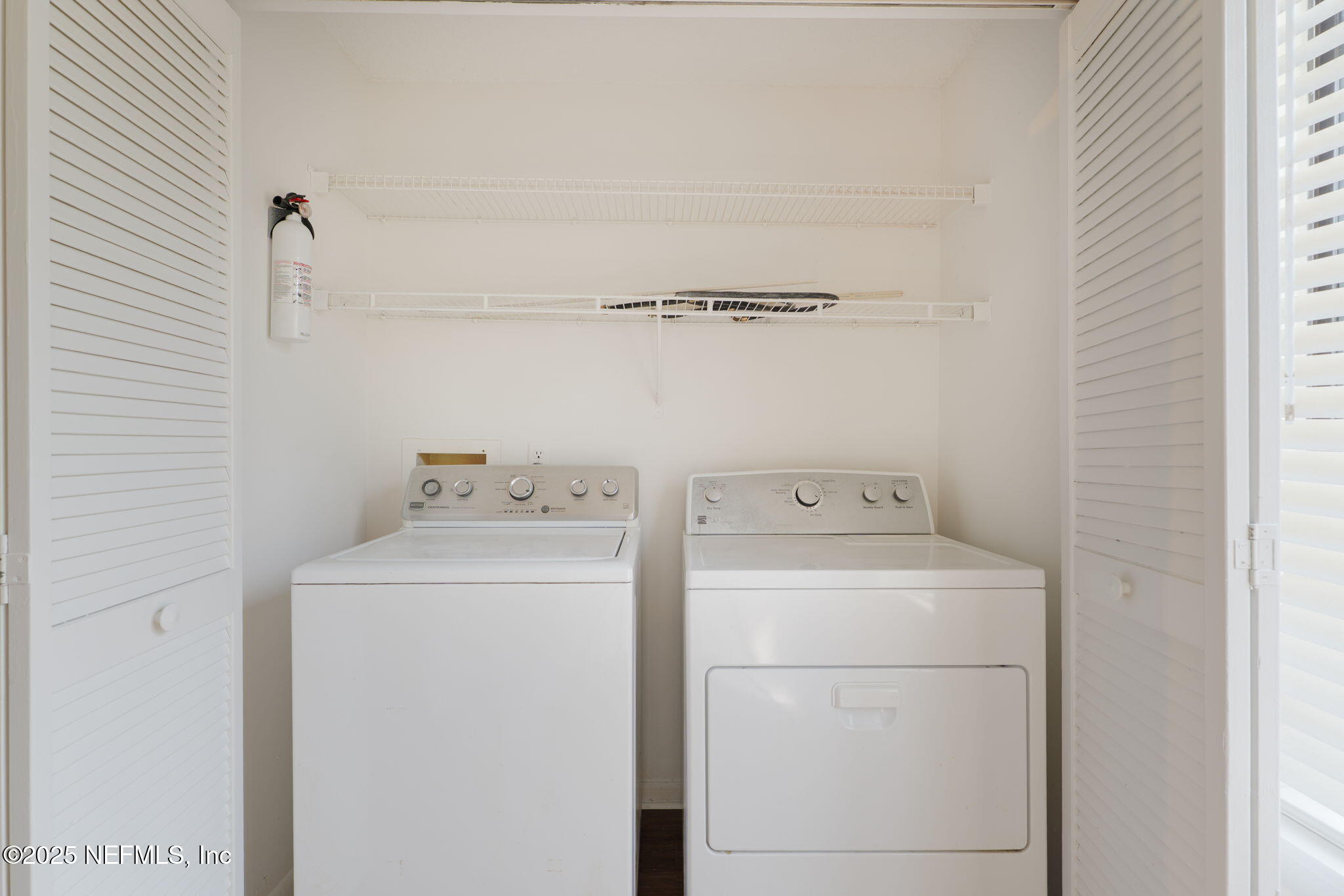 9360 Craven Road, Unit 407 Jacksonville, FL 32257 - Photo 11 of 24 Laundry