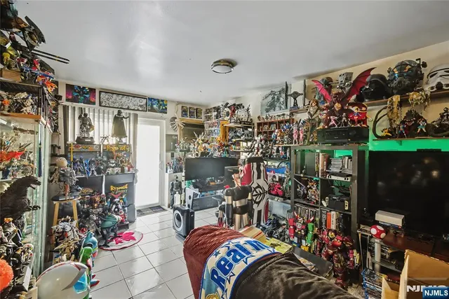 $975,000 | 222 Roosevelt Street, Union City, NJ 07087