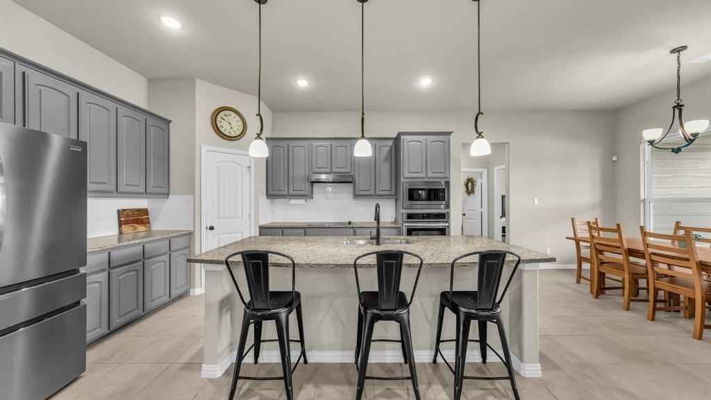 1021 Boulder Road Weatherford, TX 76085 - Photo 9 of 39