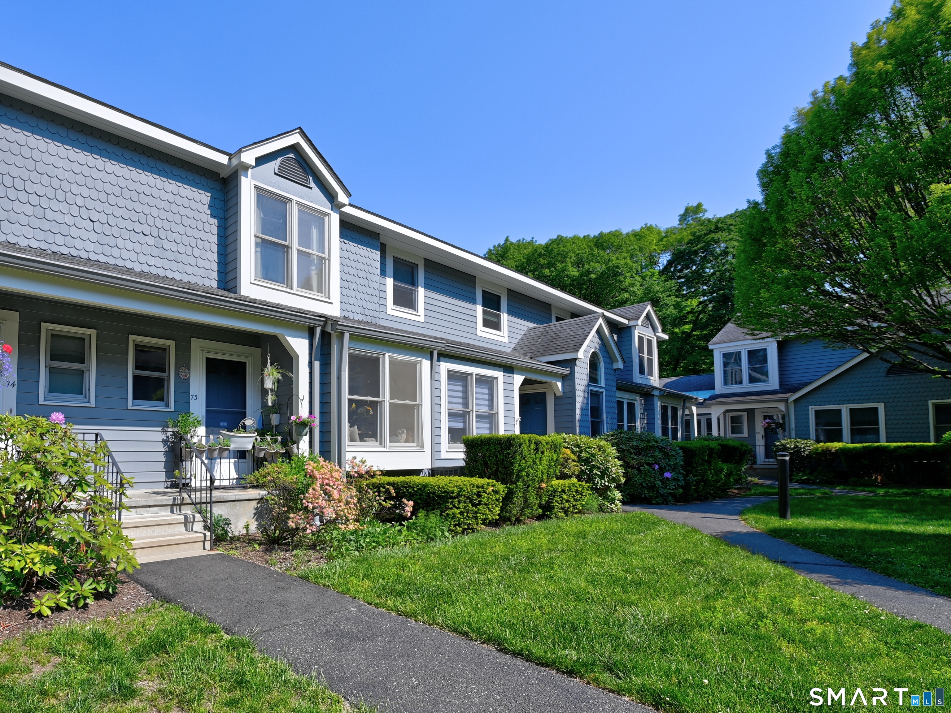 73 Fawn Ridge Lane, Unit 73 Norwalk, CT 06851 - Photo 2 of 27