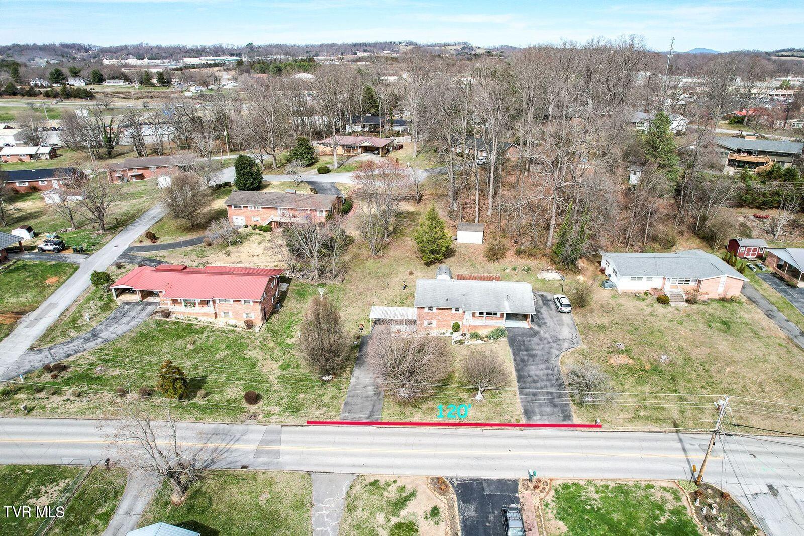 1811 Old Tusculum Road Greeneville, TN 37745 - Photo 2 of 27 Two Driveways