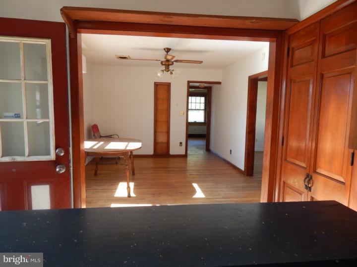 231 Old River Road Birdsboro, PA 19508 - Photo 4 of 9 Gallery Image 4
