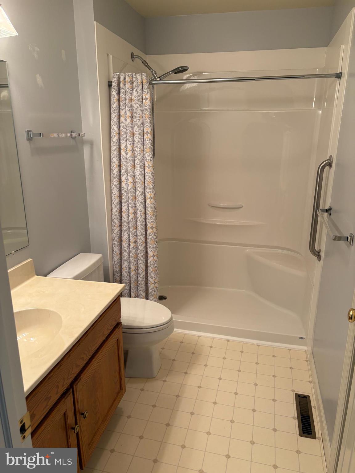 7 Becket Court Reading, PA 19607 - Photo 5 of 10 Gallery Image 5