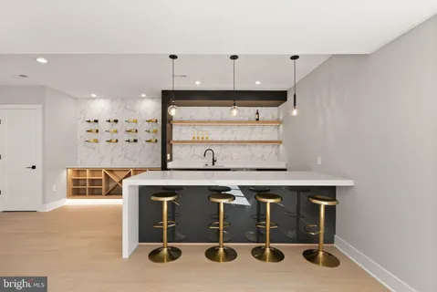 $3,549,950 | 6329 Halsey Road, McLean, VA 22101