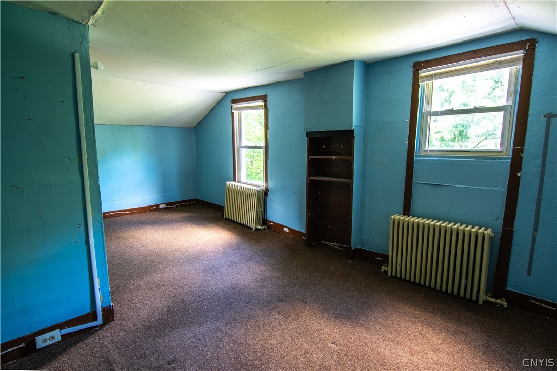 5319 Bear Road Clay, NY 13212 - Photo 13 of 23 Primary (bedroom three)