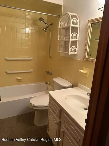 $449,900 | 86 Pine Bush Road, Stone Ridge, NY 12484