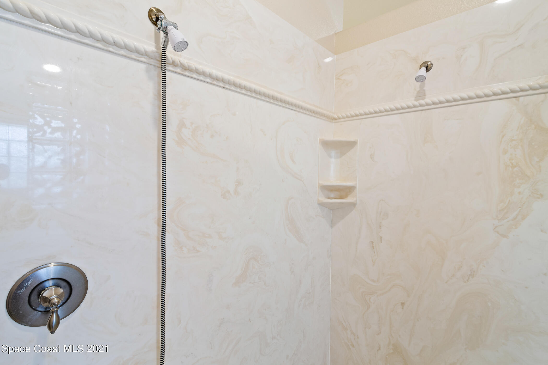 1390 Friday Road Cocoa, FL 32926 - Photo 40 of 69 Second Master bath