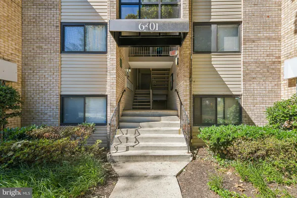 $145,000 | 6301 Hil-Mar Drive, Unit 410, District Heights, MD 20747
