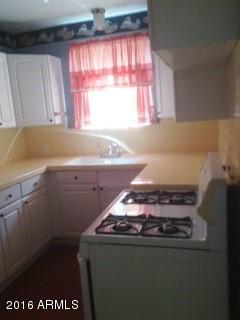1344 East Hatcher Road Phoenix, AZ 85020 - Photo 3 of 9 Kitchen
