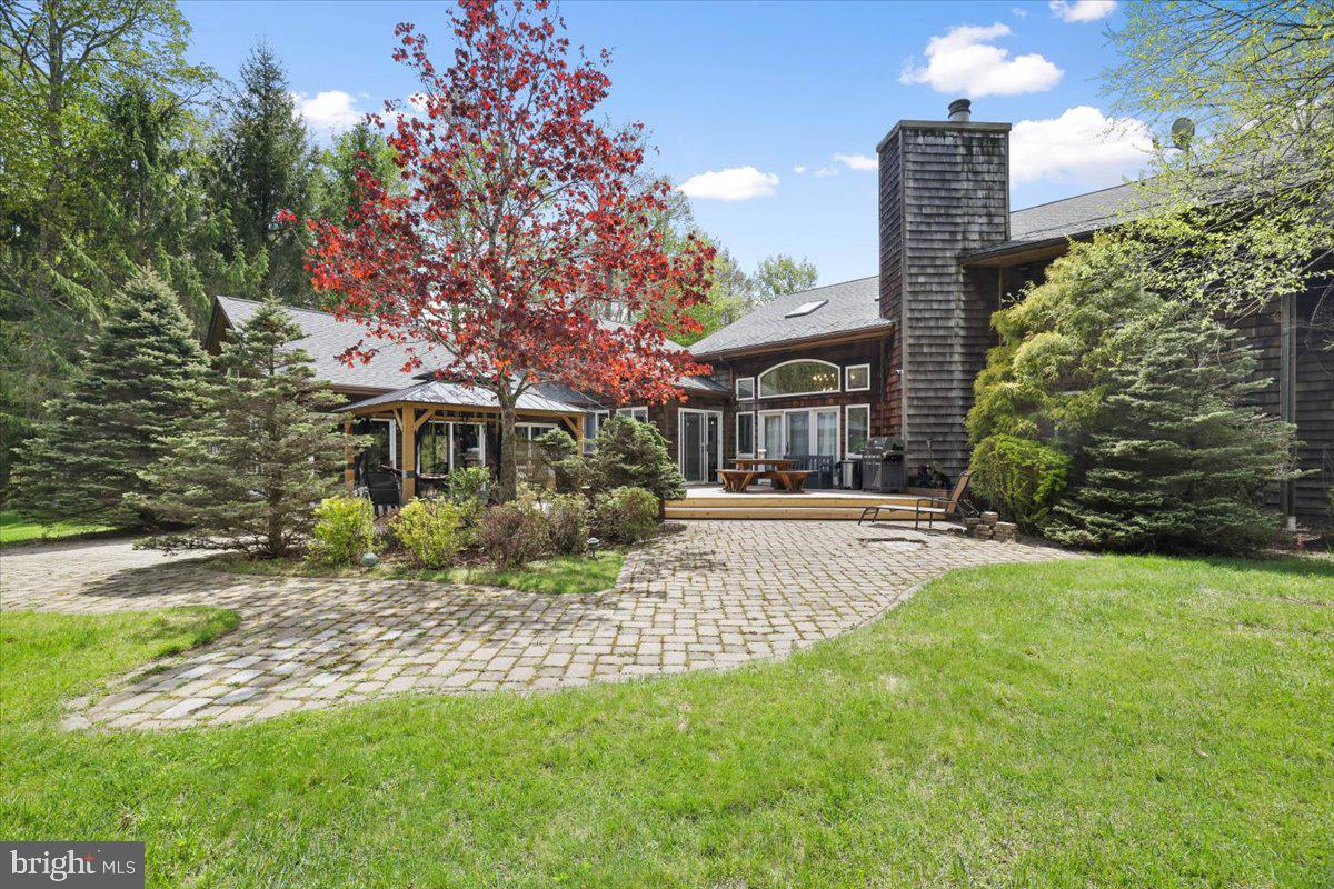 187 Saw Mill Road Pocono Lake, PA 18347 - Photo 16 of 85