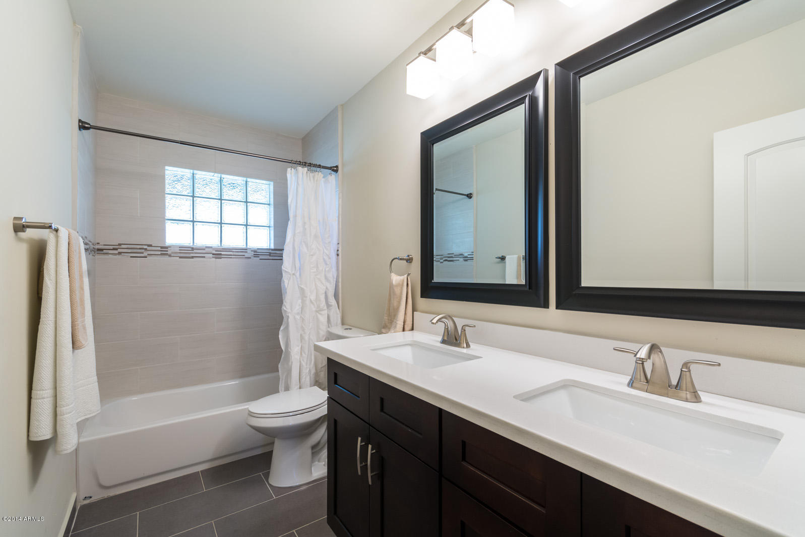 140 East Royal Palm Road Phoenix, AZ 85020 - Photo 27 of 32 140-E-Royal-Palm-Rd-Proofs--35