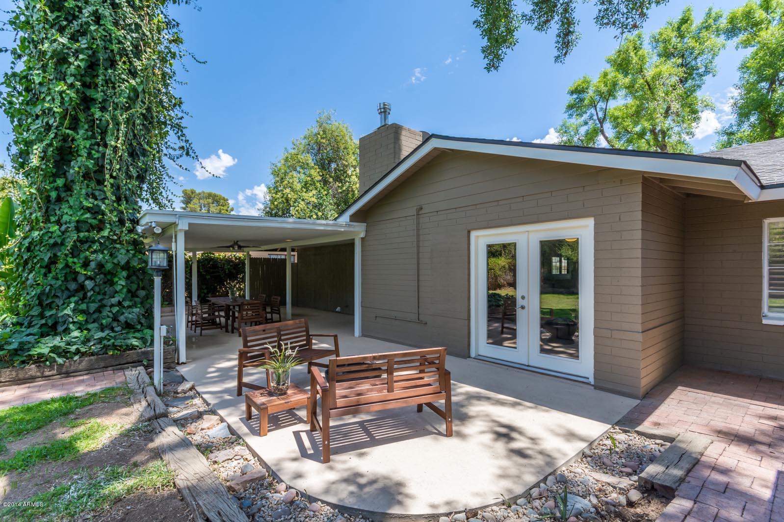 140 East Royal Palm Road Phoenix, AZ 85020 - Photo 28 of 32 140-E-Royal-Palm-Rd-Proofs--36