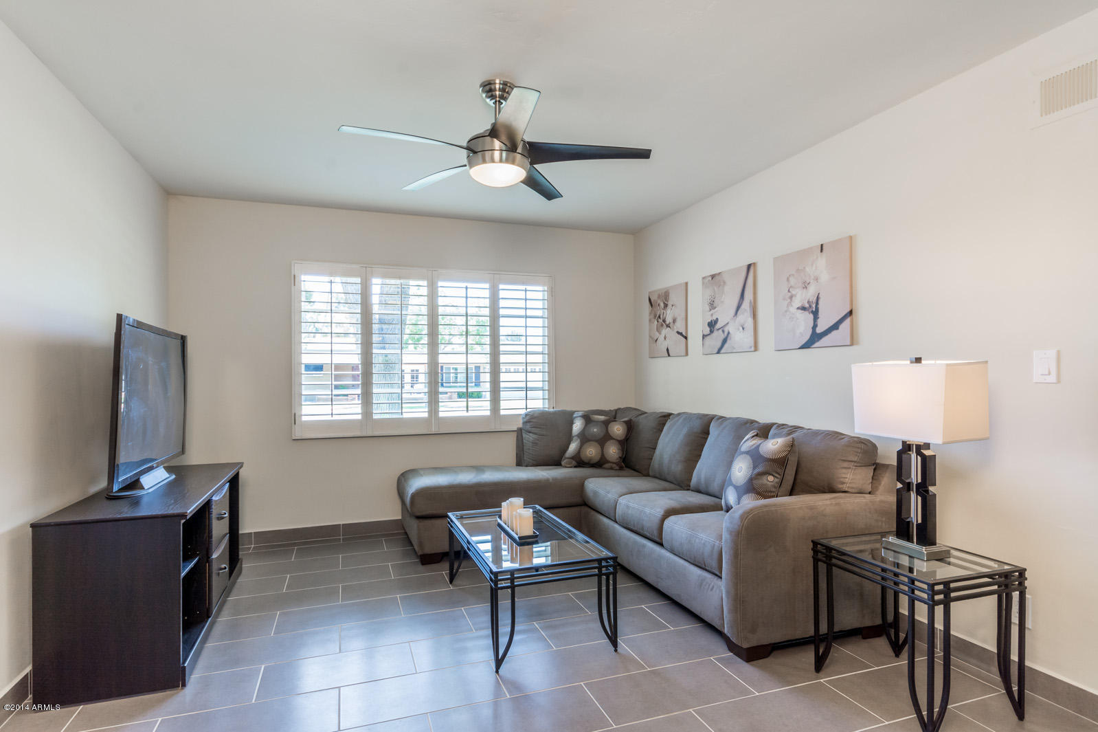 140 East Royal Palm Road Phoenix, AZ 85020 - Photo 5 of 32 140-E-Royal-Palm-Rd-Proofs--8