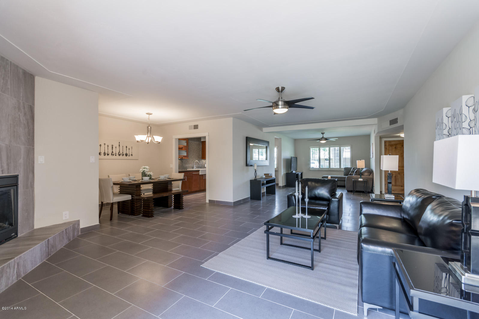 140 East Royal Palm Road Phoenix, AZ 85020 - Photo 8 of 32 140-E-Royal-Palm-Rd-Proofs--12