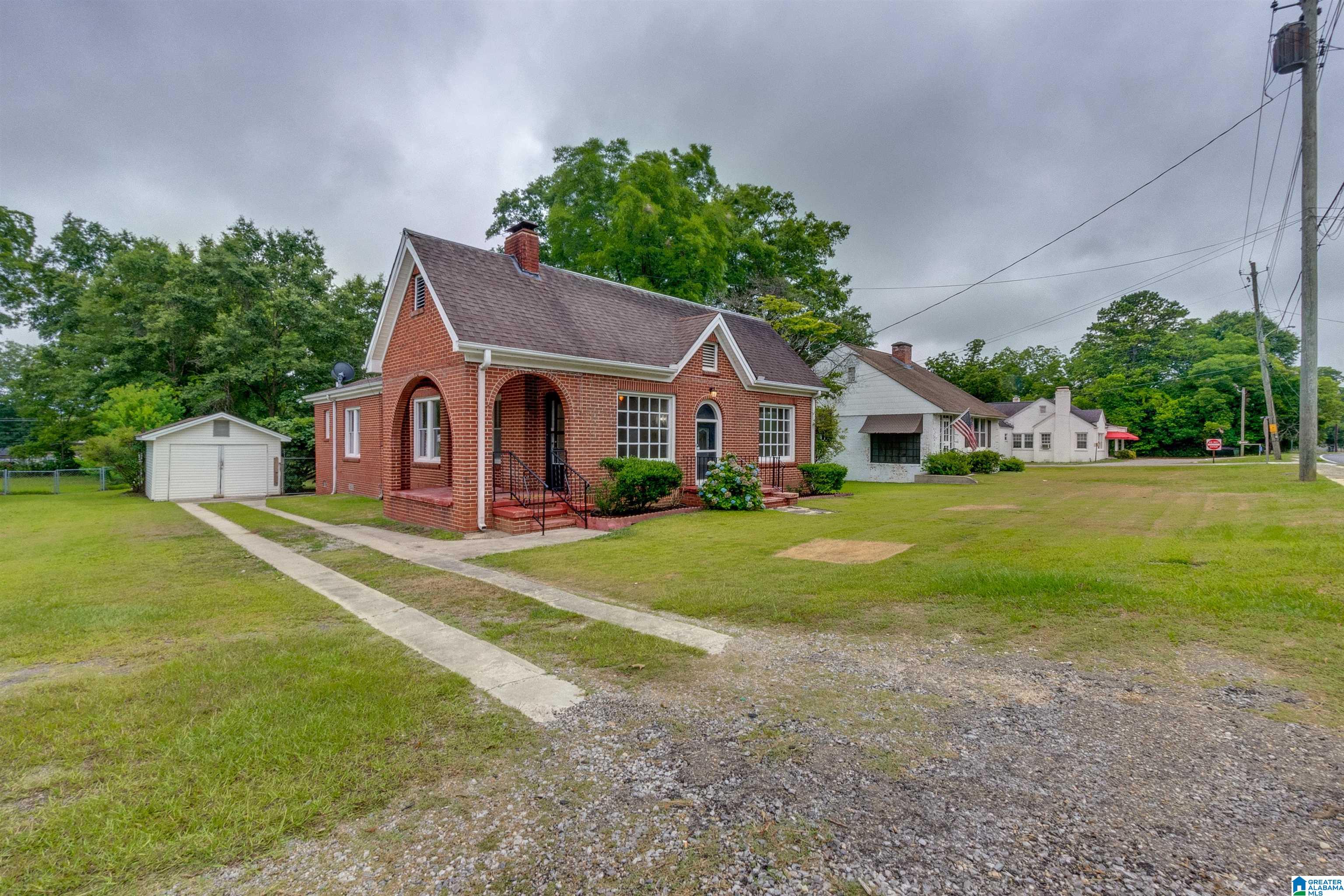 1319 4th Avenue North Clanton, AL 35045 - Photo 4 of 50