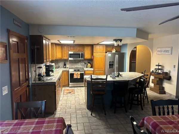 $3,000 | 7098 Kaiser Drive, Mohave Valley, AZ 86440