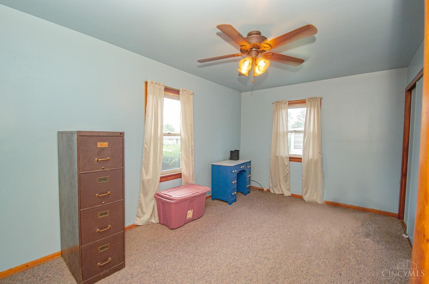 171 Riddle Road Woodlawn, OH 45215 - Photo 8 of 26 Gallery Image 8