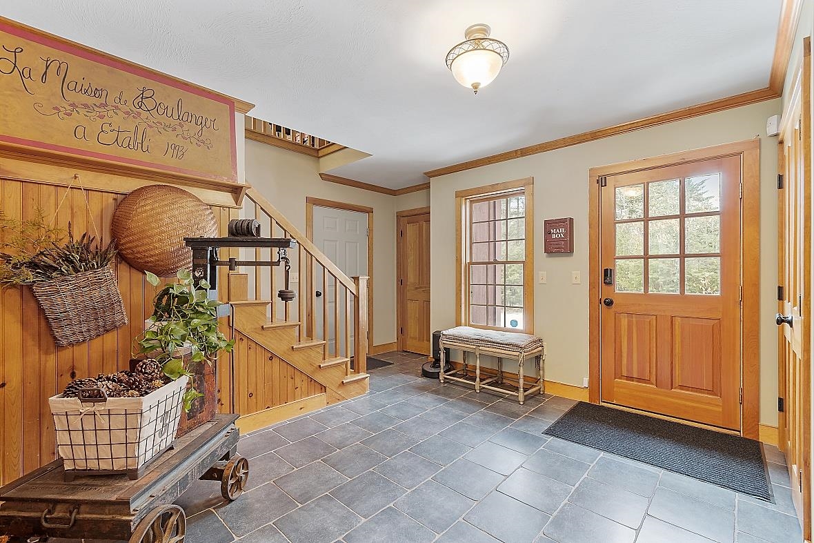 8 Russell Hill Road Brookline, NH 03033 - Photo 15 of 40