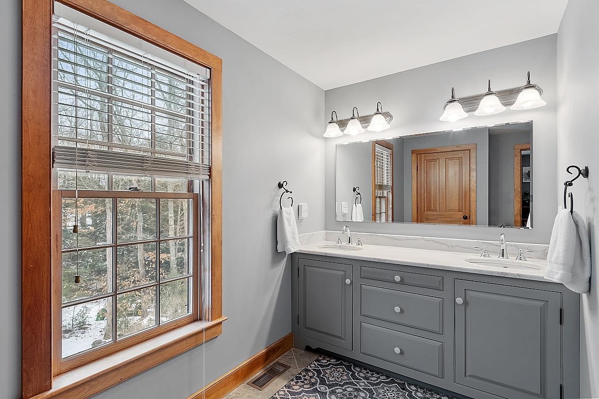 8 Russell Hill Road Brookline, NH 03033 - Photo 24 of 40