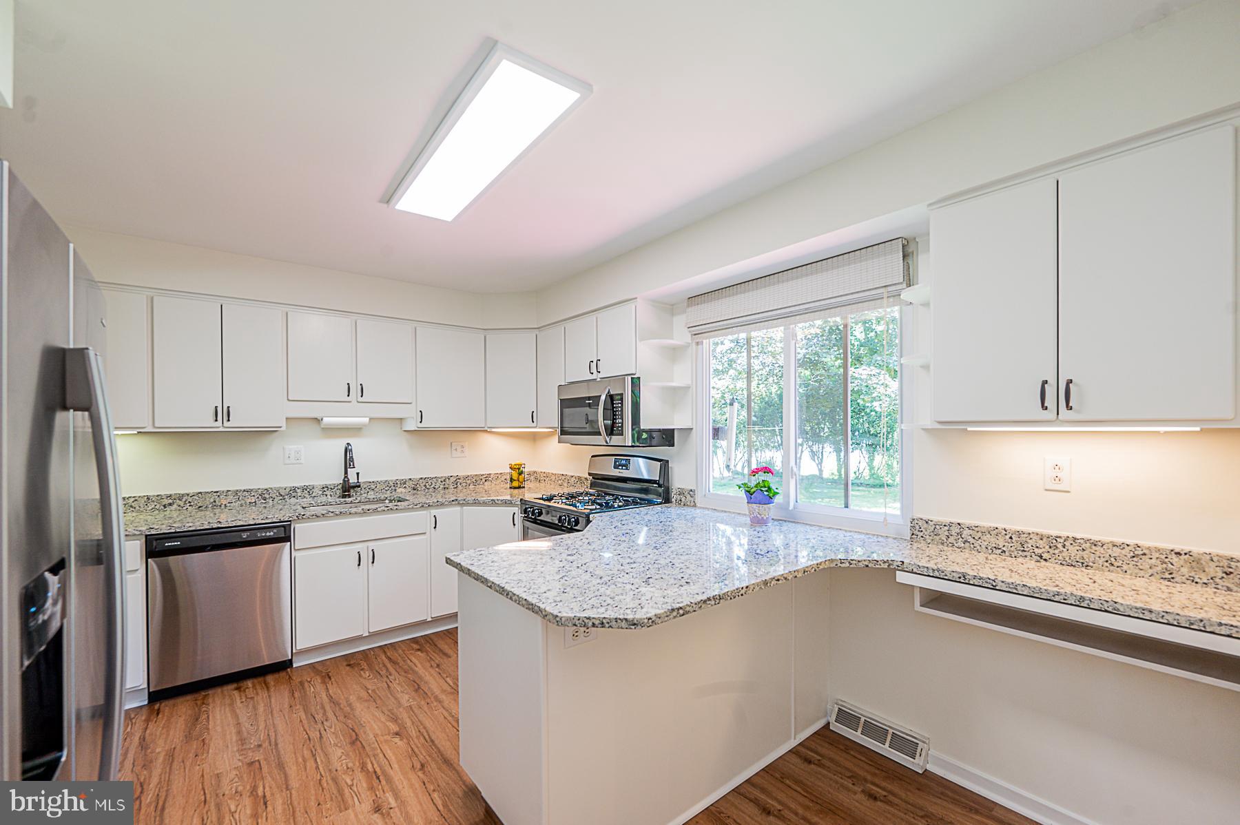 6129 Stevens Forest Road Columbia, MD 21045 - Photo 11 of 34 Kitchen