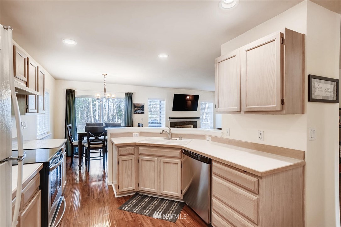 23133 15th Avenue Southeast, Unit K1 Bothell, WA 98021 - Photo 11 of 25 Gallery Image 11