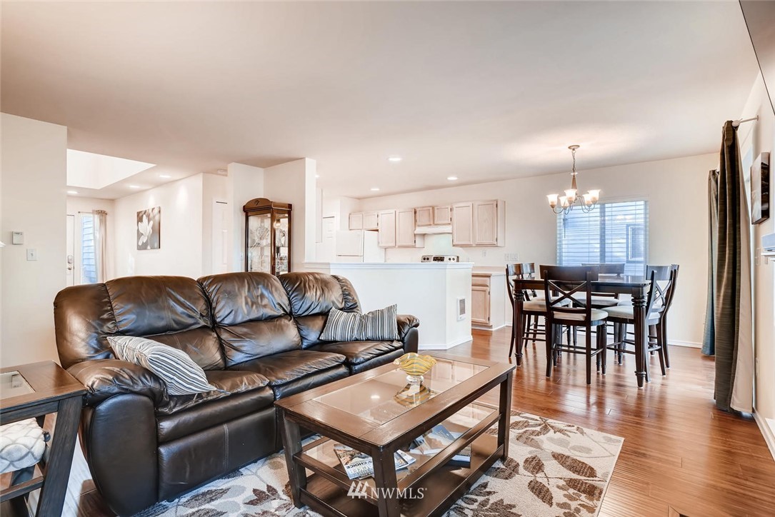 23133 15th Avenue Southeast, Unit K1 Bothell, WA 98021 - Photo 5 of 25 Gallery Image 5