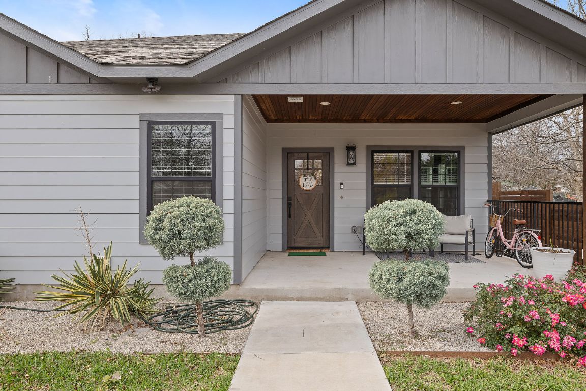 611 Elliott Street Taylor, TX 76574 - Photo 2 of 29 a view of a entryway front of house