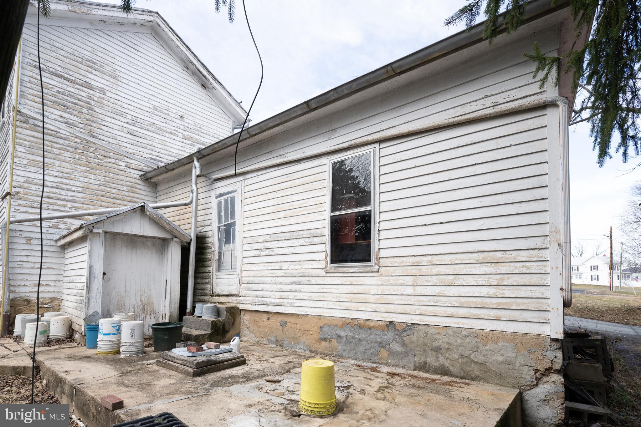 12 Conicville Road Mount Jackson, VA 22842 - Photo 10 of 14 a front view of a house with patio