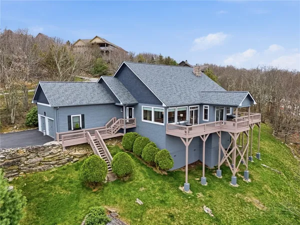 $949,900 | 880 Algonquin Drive, Boone, NC 28607