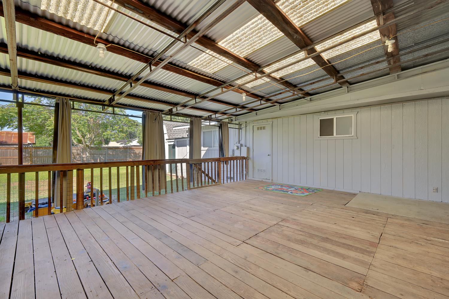 2130 Palm Street Sutter, CA 95982 - Photo 20 of 27 a view of backyard with wooden floor