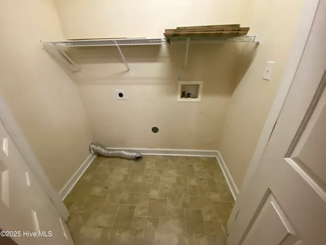 $1,250 | 202 Streamwood Drive, Jacksonville, NC 28546