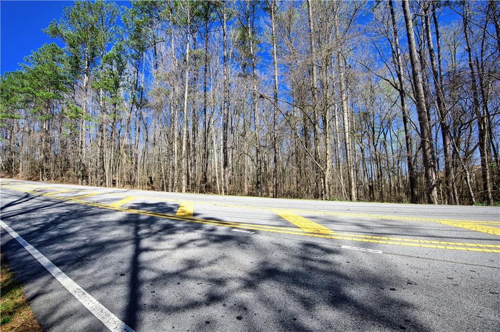 0 West Stubbs Road Atlanta, GA 30349 - Photo 3 of 19 a view of a backyard with basketball court